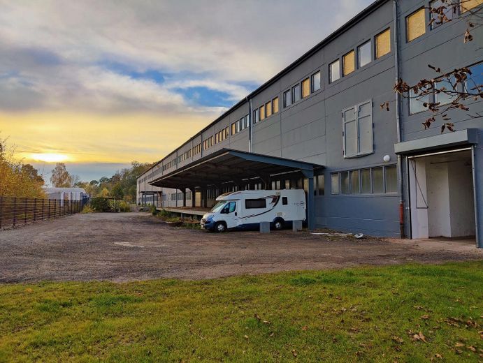 Außenanlage Gewerbeobjekt