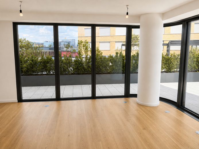 GRAND TOWER UNIEK | Het enige appartement met een privéterras van ca. 121 m² – Wohnzimmer