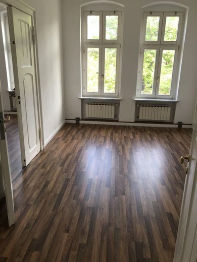 Stilvolle helle 6-R-Wohnung ca.160 m² in MD.Stadtfeld-Ost zu vermieten. – Arbeitszimmer