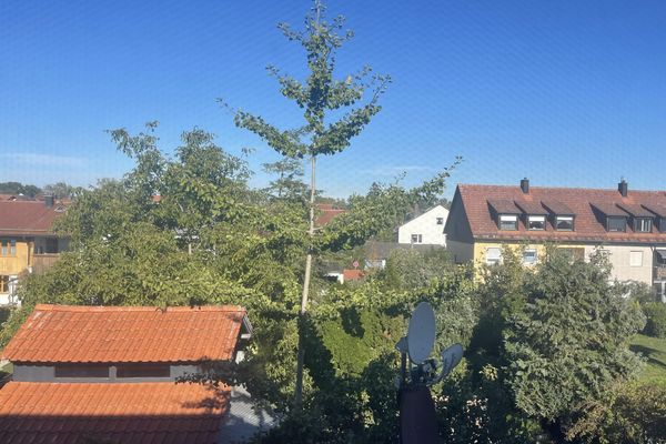 Freundliche, helle 4 Zimmer Wohnung
