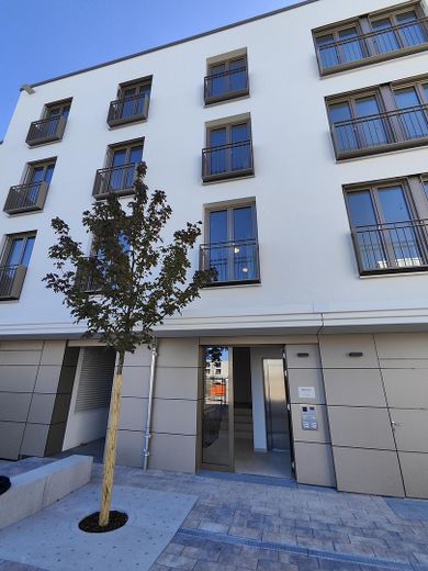 Prima occupazione: nuovo appartamento di 1 locale con cucina attrezzata, balcone esposto a sud e vista sul parco, vicino alla metropolitana e alla S-Bahn di Feldmoching – Foto 31