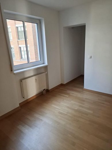 „Your morning coffee with river view – 3 rooms, loggia & unobstructed water location in Leipzig Plagwitz“ – Arbeitszimmer / Kinderzimmer