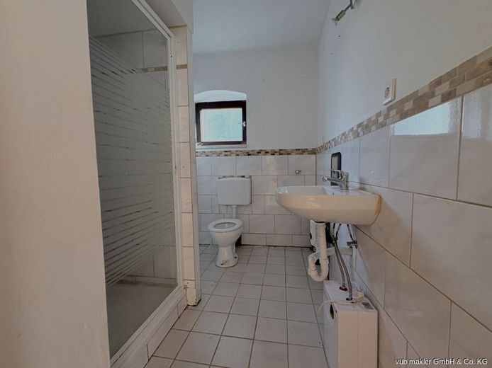 REDUZIERT!! Ein Zuhause mit Potenzial und Wohlfühlcharakter in Höchstädt – VUB0002350-6