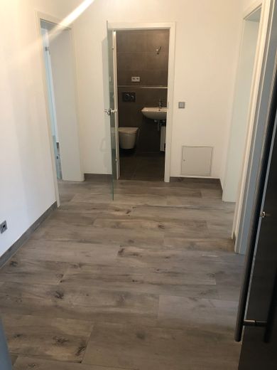 Sanierte 3 Zimmer Wohnung |  hochwertige EBK | Hannover Nordstadt nähe UNI – Foto 4