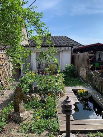 Blick aufs Gartenhaus