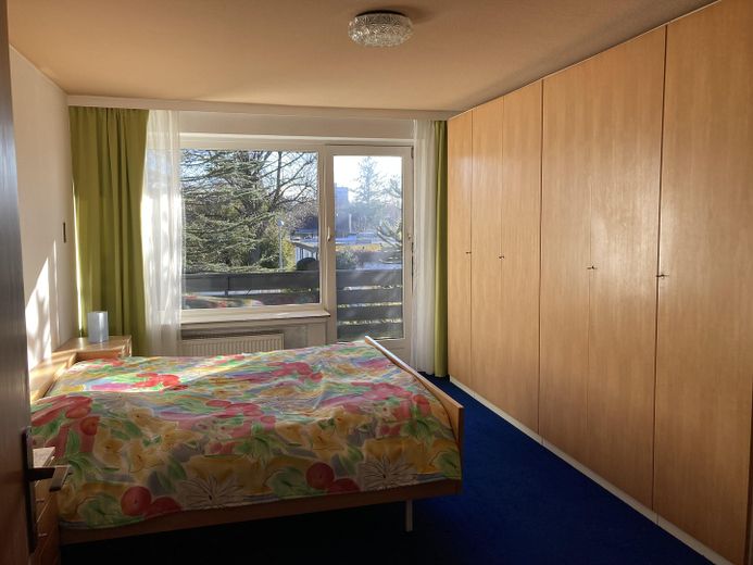 Raum / Schlafen Ausgang Balkon