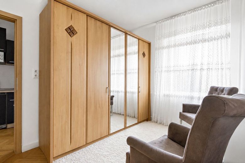 Bezugsfertiges Reihenmittelhaus in Erdeborn! – Ankleidezimmer
