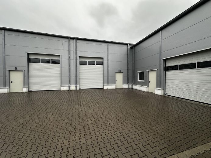 Grenzstraße 14: Neubau von 8 Lager- und Produktionshallen in bester Lage – Beispiel Delitzscher Str. 82
