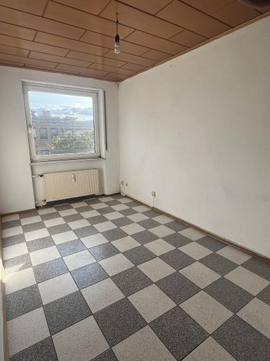 4-Zimmerwohnung im urbanen Mannheimer Industriehafen - ideal für studentische und andere WG's – Schlafzimmer 3