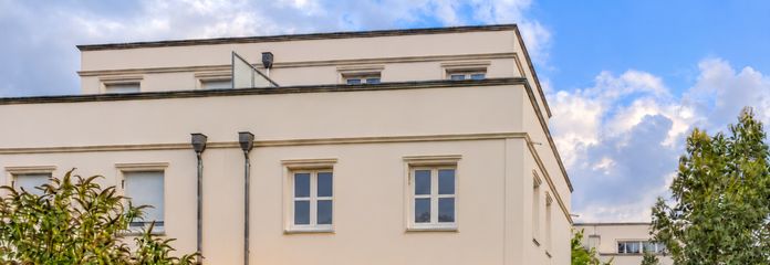 Життя в Belvedere на озері Юнгфернзеє — стильна половина будинку на дві сім’ї із сонячним південним садом – Gartenansicht visualisiert