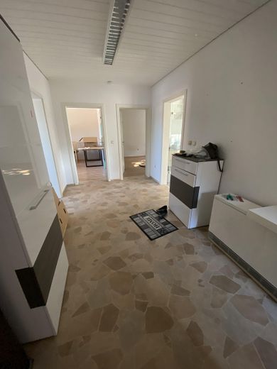 Schöne 3 Zimmer Wohnung – Eingangsbereich