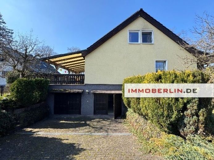 IMMOBERLIN.DE - Adrettes Haus mit Südgarten & Tiefgaragen in Wald- & Seenähe – Foto 1