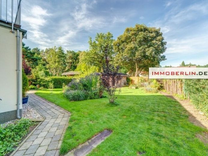 IMMOBERLIN.DE - Eccellente casa unifamiliare con splendido giardino in una posizione immersa nella natura – Foto 1