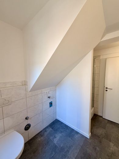 Exclusive 2-room apartment, first occupancy after renovation with kitchen and appliances – Foto 7