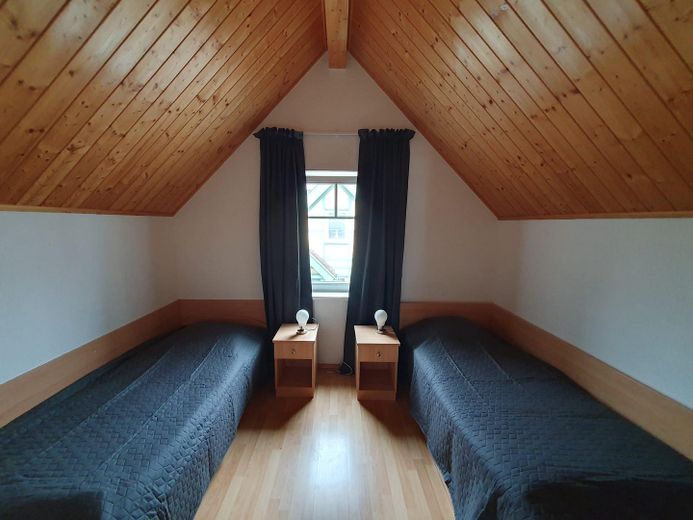 Ferienhaus mit eigenem Bootssteg im Hafendorf Rheinsberg – 2. Schlafzimmer
