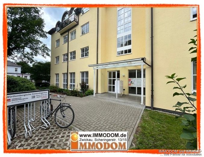 Büroeinheit im Erdgeschoss, hell und modern, SOFORT zu vermieten! – Außenansicht