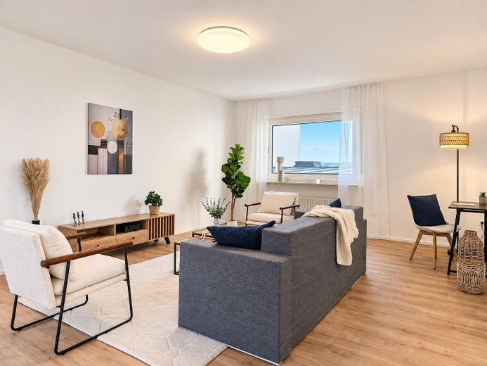 Appartement penthouse fraîchement rénové, sans commission – Photo 3