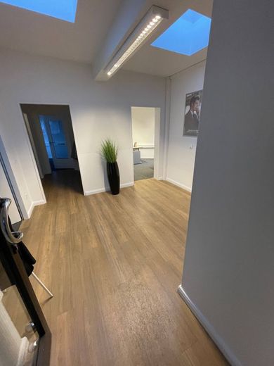 Büro in Wandsbek sucht neuen Mieter – Eingang