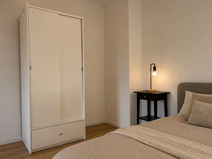 6,3 % Rendite! Kernsanierte Eigentumswohnung mit Stellplatz in Markranstädt – Schlafbereich.