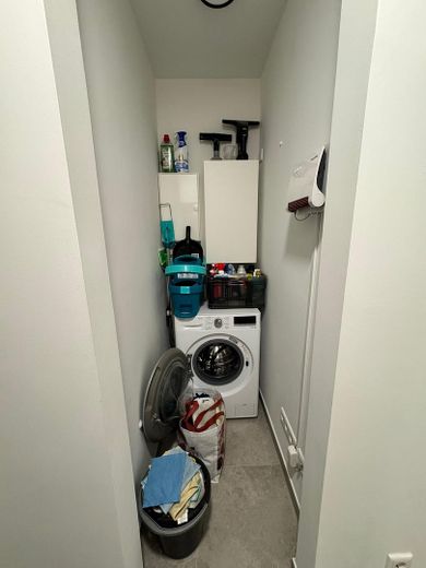 2 pokoje, 65 m², po kapitalnym remoncie, zabudowa kuchenna, miejsce parkingowe – Zdjęcie 10