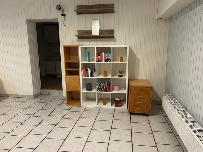 VIVIENDA DE 3 HABITACIONES CON COCINA, BAÑO Y PASILLO CERCA DEL AEROPUERTO DE HAHN – Foto 15