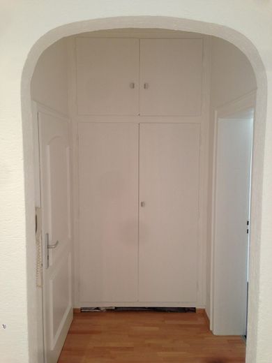 Eingebauter Wandschrank