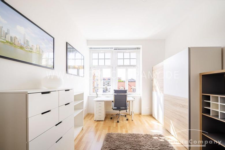 2762203 HomeCompany Dresden Möbliert/Furnished 2-Zimmer Apartment in Dresden-Neustadt max.2 Personen – 46561eb11333ecc96c1eb97832a7306889b25764.jpg
