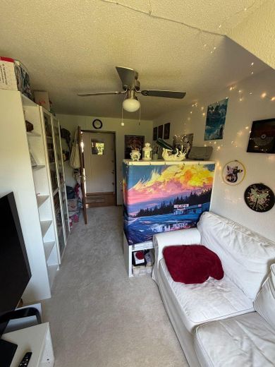 Maisonette di 5,5 locali con ampio soppalco, terrazza sul tetto e vista panoramica su Wülfrath - senza commissioni – Kinderzimmer 1 Richtung Diele