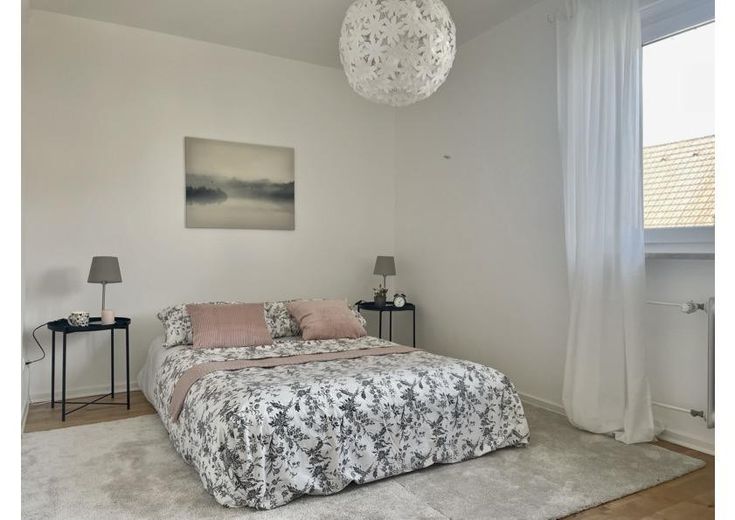 بدون عمولة - LL في موقع مركزي - شقة مشتركة من 3 غرف مع شرفة – Schlafzimmer