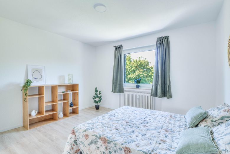 Renovierte 3-Zimmer Wohnung mit Balkon in ruhiger Lage – Sofort einziehen und wohlfühlen – Schlafzimmer