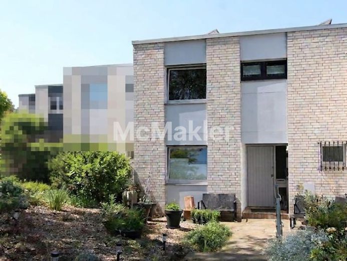 Einziehen und wohlfühlen: Gepflegtes Reihenmittelhaus in Dortmund – Foto 1