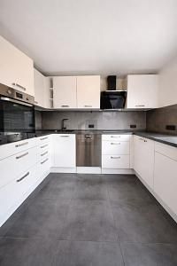 SFITTA, IN POSIZIONE TRANQUILLA – 1777384970_ad9c97.jpg