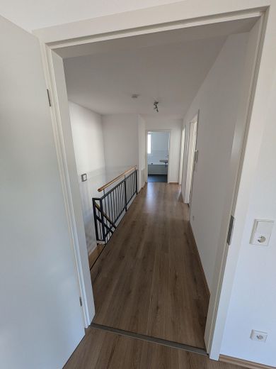 Bahçeli ve güneybatı teraslı şık maisonette daire – kendi evinizde yaşıyormuş gibi – Galerie