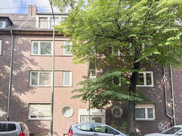 Casa plurifamiliare completamente affittata con 8 unità abitative – Foto 1