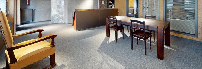 Büro / Empfang Halle
