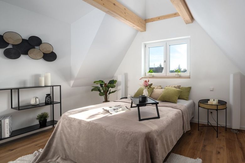 Neubau in massiver Bauweise- DHH mit Dachterrasse in ruhiger Lage – Eltern