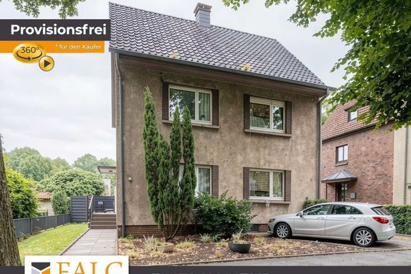 Exclusive Family Oasis with Large Plot, Modern Extension and Diverse Retreats – Marl
