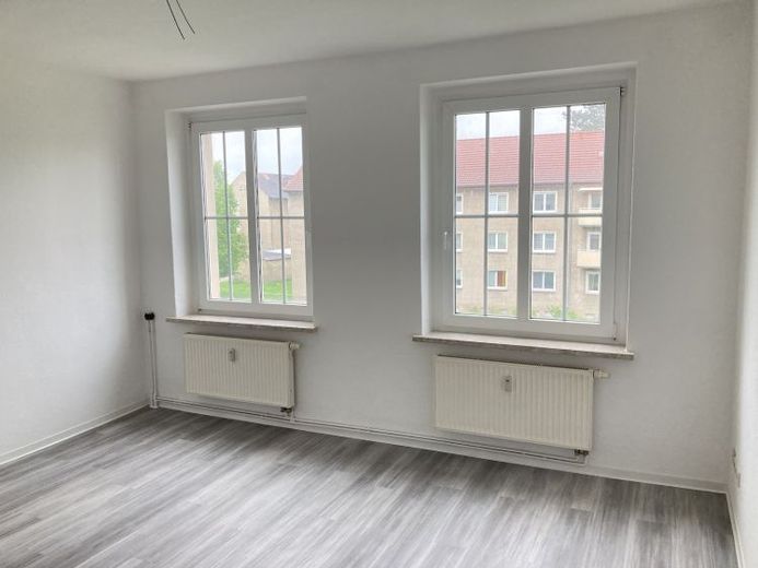 Frisch renoviert - zwei Zimmer in RSL! – फोटो 1