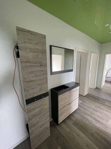 Klimatisierte und Vollständig renovierte Wohnung mit 3 Zimmern, Balkon und Einbauküche in Düsseldorf – Foto 20