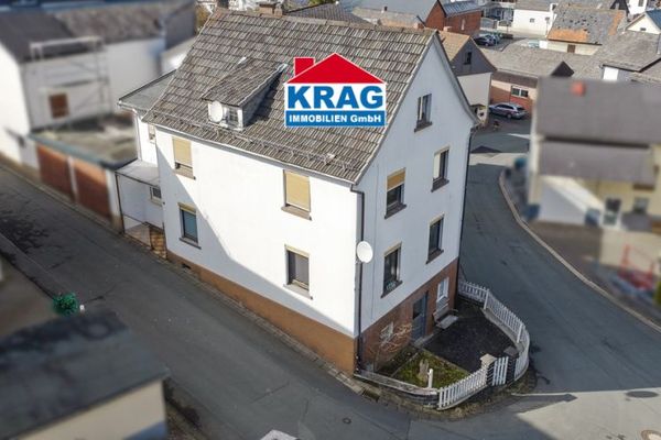 ++ KRAG Immobilien ++ Compatta abitazione con due cucine e potenziale di sviluppo per investitori ++