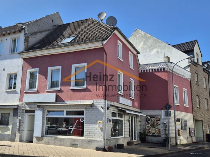 Mehrfamilienhaus mit Gewerbe und Wohneinheiten !!! – Foto 1