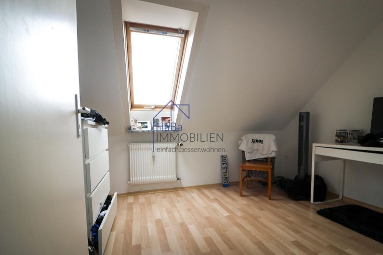 Büro / Kinderzimmer