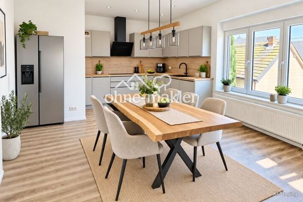 Sanierte Wohnung mit neuwertiger Küche
