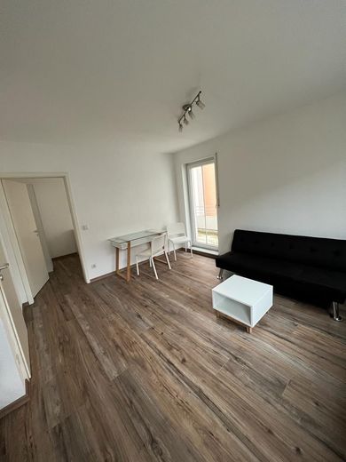 2 - Zimmerwohnung Vollmöbliert und in Stadtnähe – Foto 3