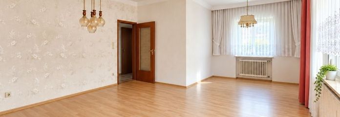 Spacious 3-room apartment with balcony and newly renovated bathroom