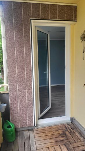 Zugang Balkon