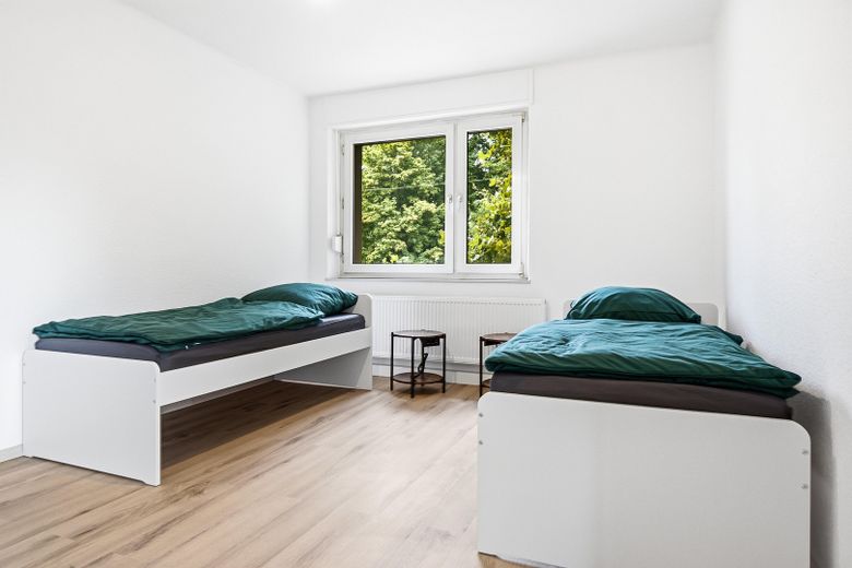 Atractiva inversión de capital con 6 unidades, balcones y potencial de desarrollo – Foto 7