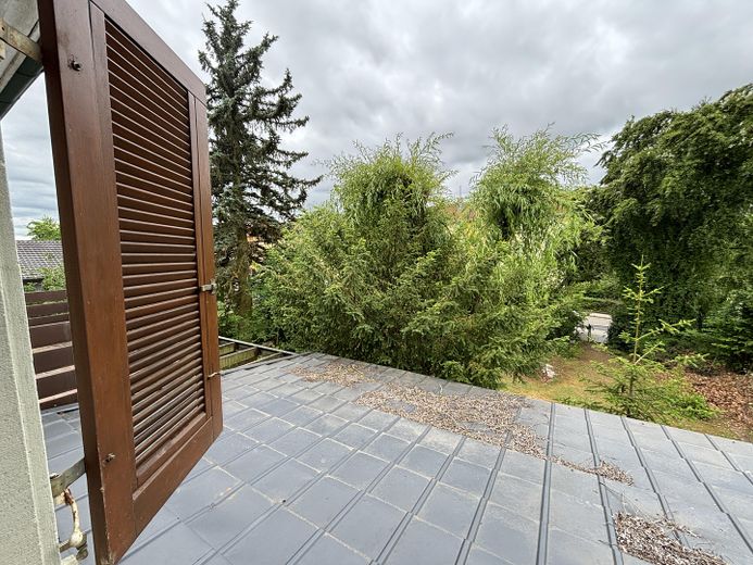Freistehende Kaffeemühlenhaus Villa mit Naturgarten – Foto 29