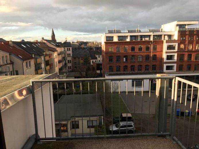 Klein-aber fein, zentrumsnah & mit Balkon – Foto 1