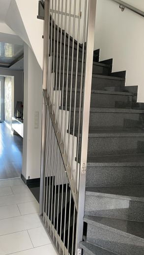Möbliertes Reihenhaus mit Garten Maximal für 5 Personen Frei ab 01.10.26 – Foto 3